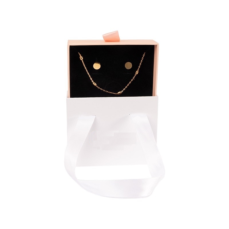 Caja-bolsa Prisma Chic juego + colgante 100x36x81 mm